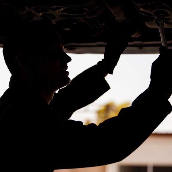 リバレルを行う当社はガリ傷のついたホイールを直します